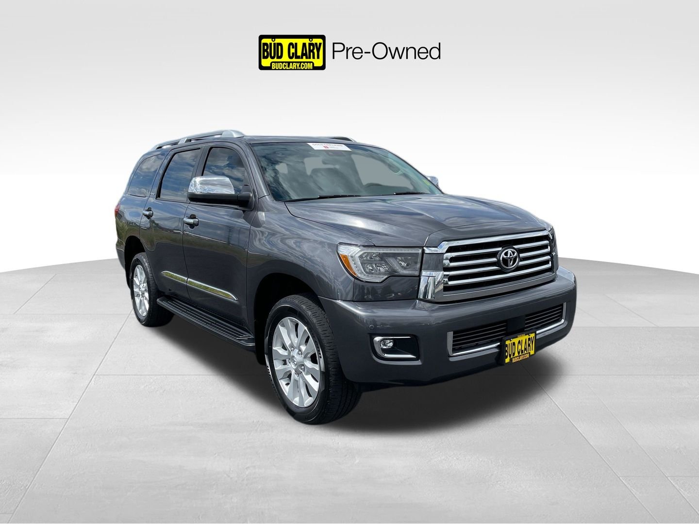 2022 Toyota Sequoia 5.7 Auto 4WD Platinum's photo