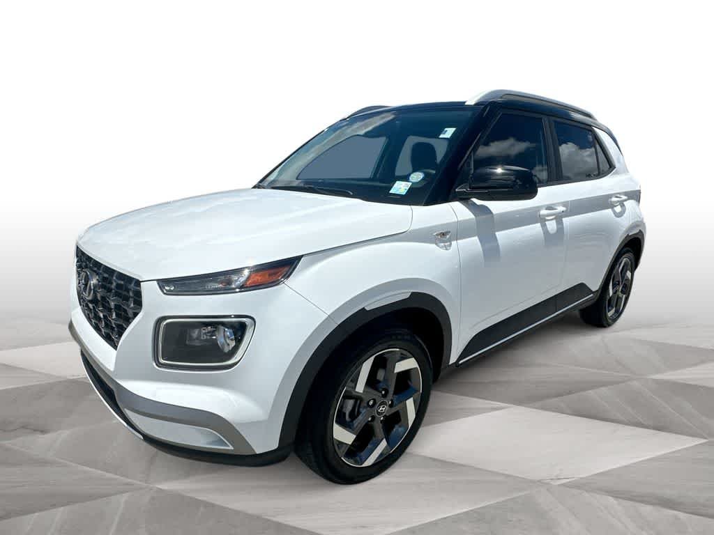 Used 2024 Lunar White Hyundai Limited image 4
