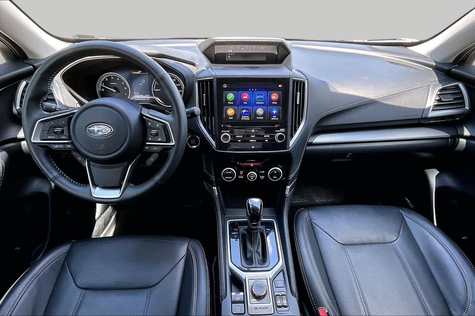 Used 2021 Crystal White Pearl Subaru Limited image 16