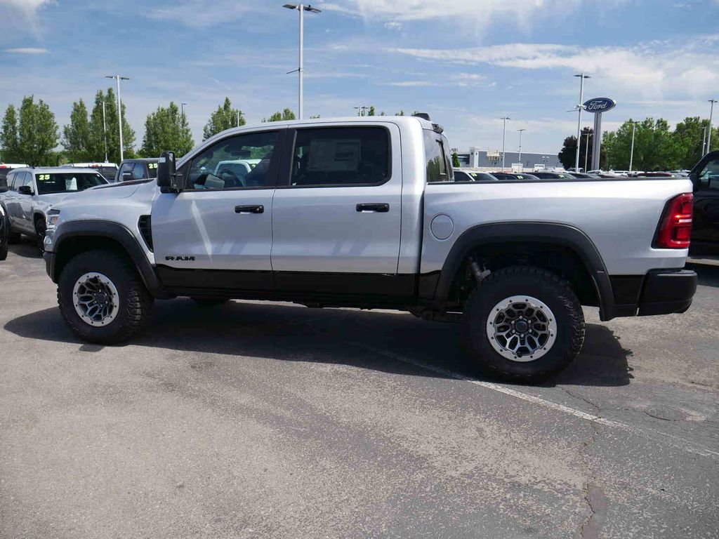New 2026 Silver Zynith Exterior Paint RAM  image 17