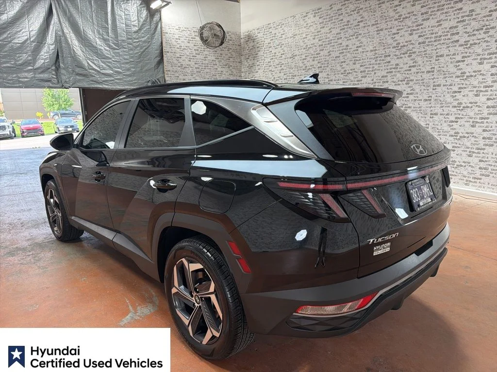 Certified Used 2024 Black Pearl Hyundai SEL Convenience image 6