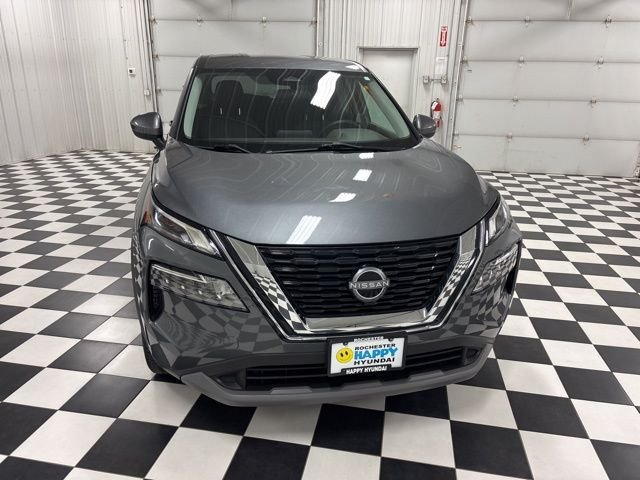 Used 2022 Nissan Rogue SV with VIN 5N1BT3BB9NC727252 for sale in Rochester, Minnesota