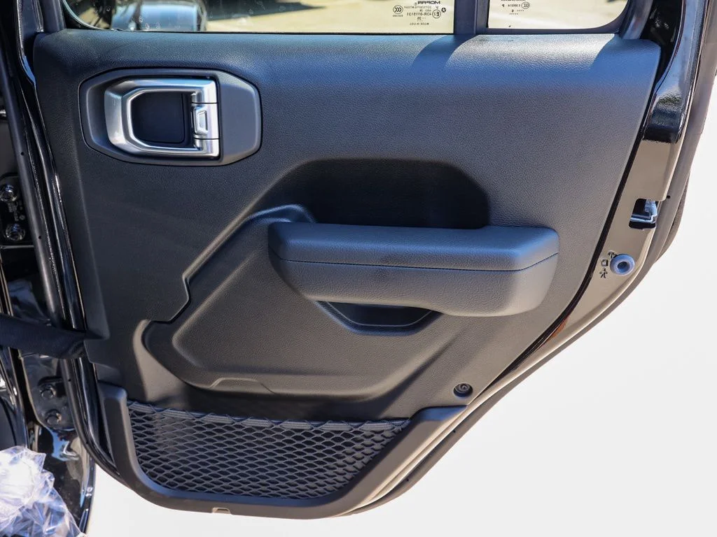 New 2026 Black Clearcoat Jeep Sport S image 18