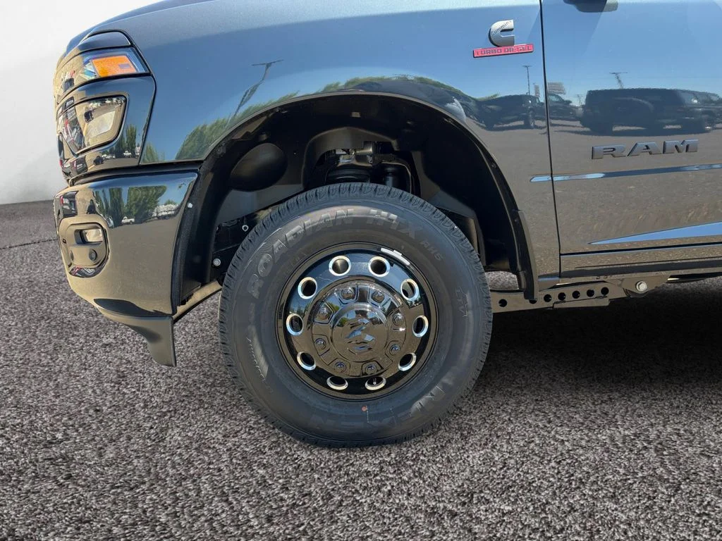 New 2026 Forged Blue Metallic Exterior Paint RAM Big Horn image 9