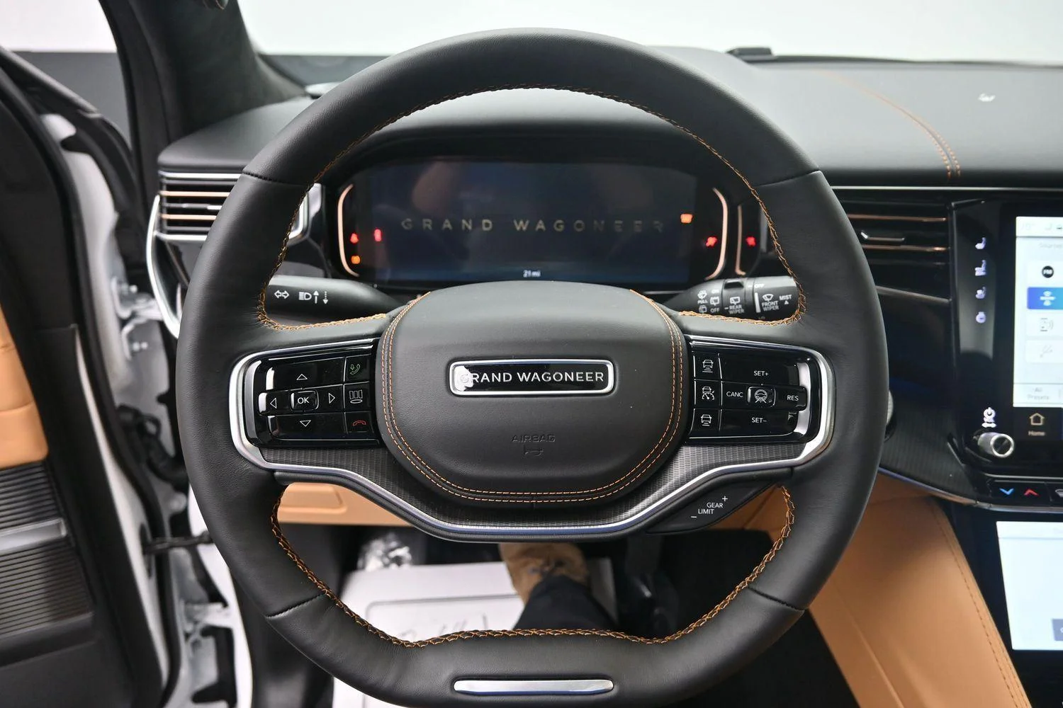2026 Jeep Grand Wagoneer Summit Reserve - Photo 23