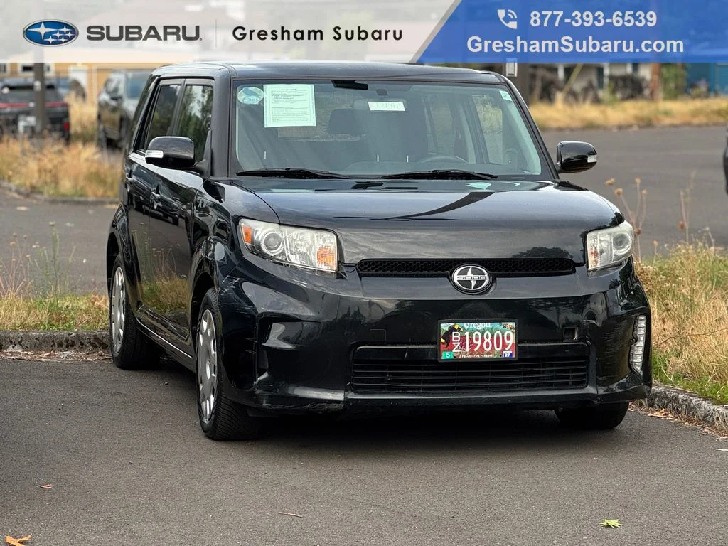 Used 2015 Black Scion Base image 1