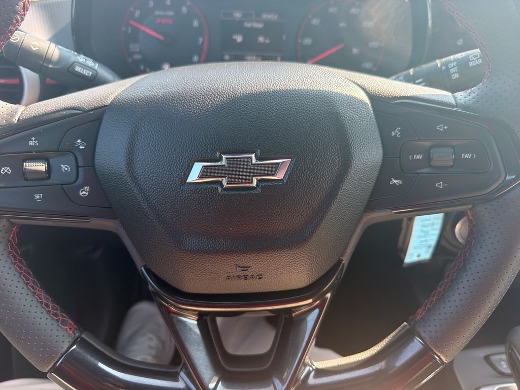 Used 2025 White Chevrolet 1RS image 17