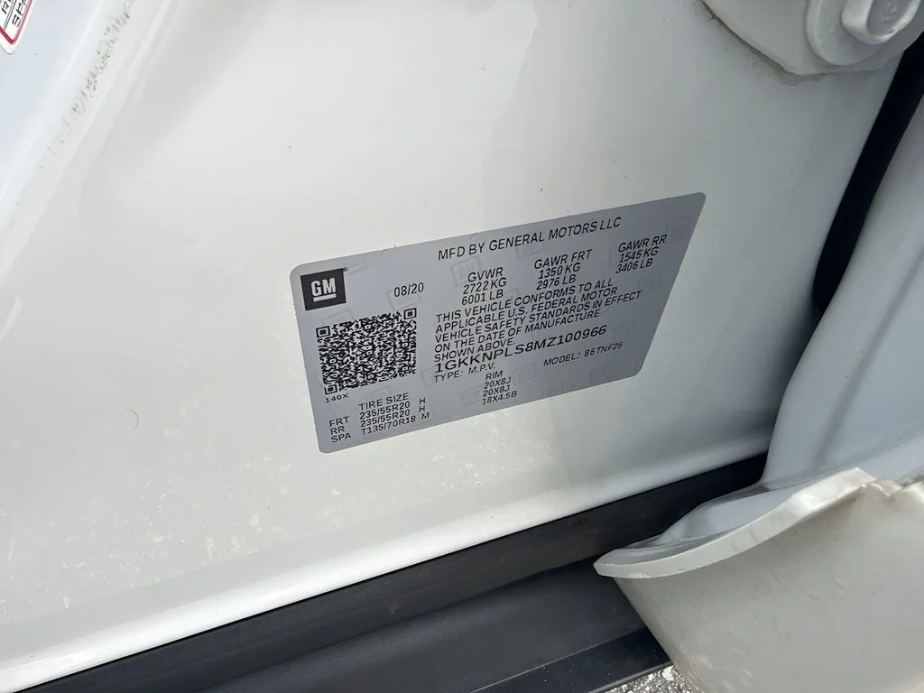 Used 2021 White GMC Denali image 27