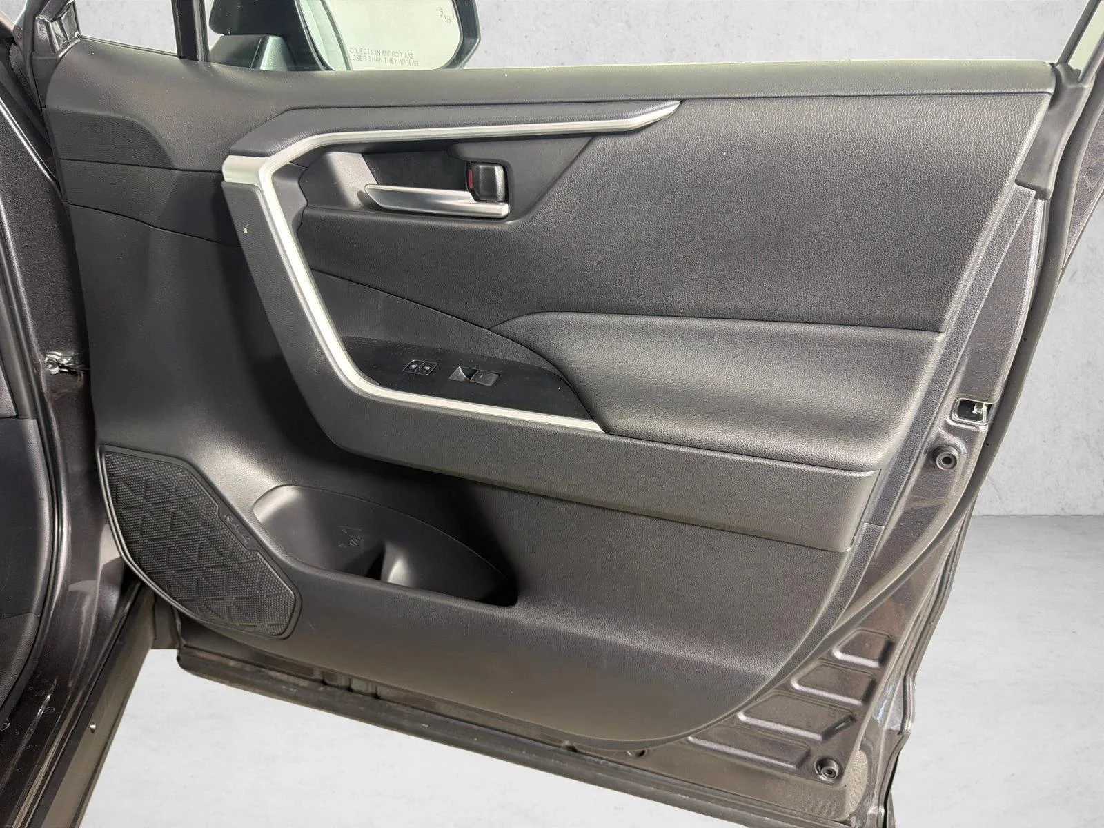 Used 2025 Gray Toyota XLE image 15