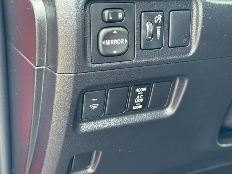Used 2016 Barcelona Red Metallic Toyota SR5 image 16