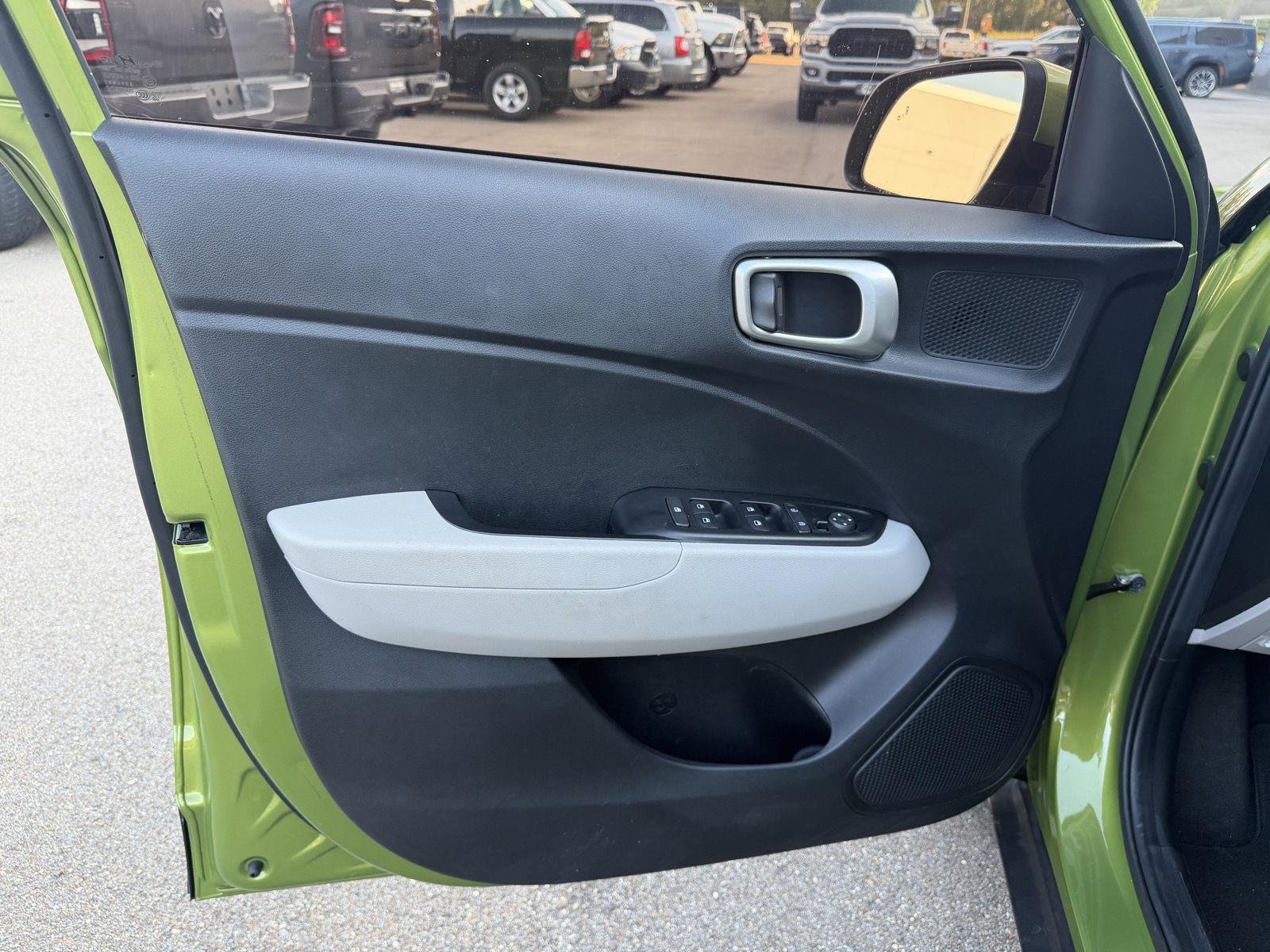 Used 2024 Green Apple Hyundai SEL image 17