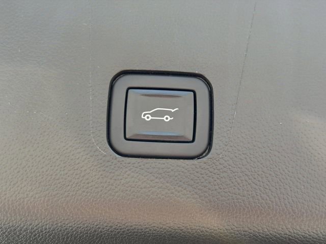2023 Chevrolet Traverse 1LT - Photo 14