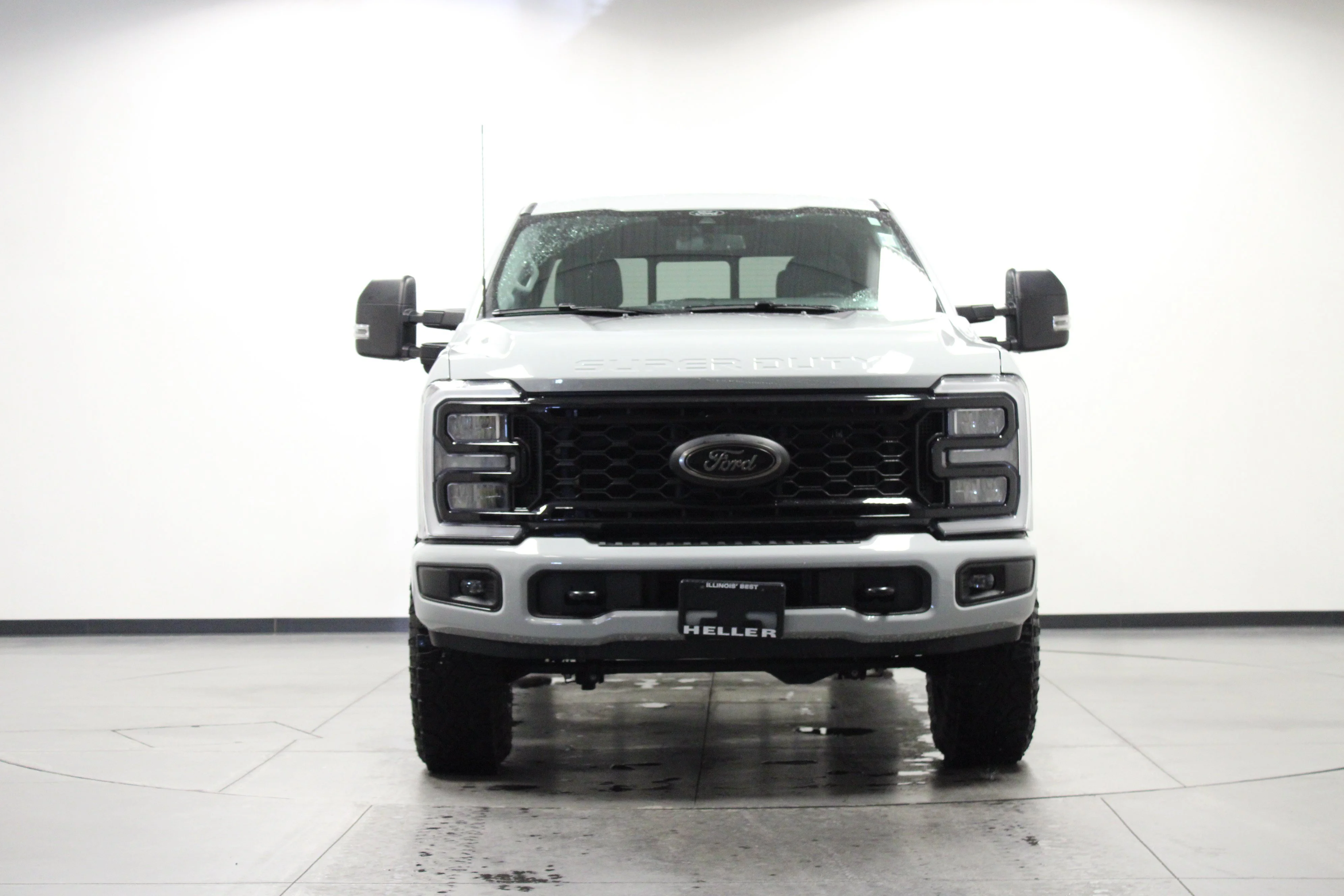 Used 2025 Avalanche Ford XLT image 9