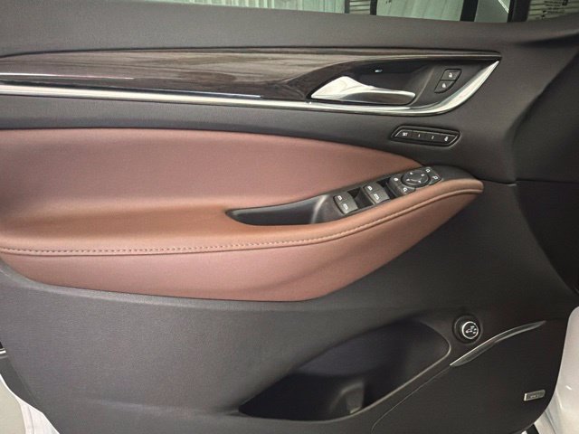 Used 2021 White Frost Tricoat Buick Avenir image 9