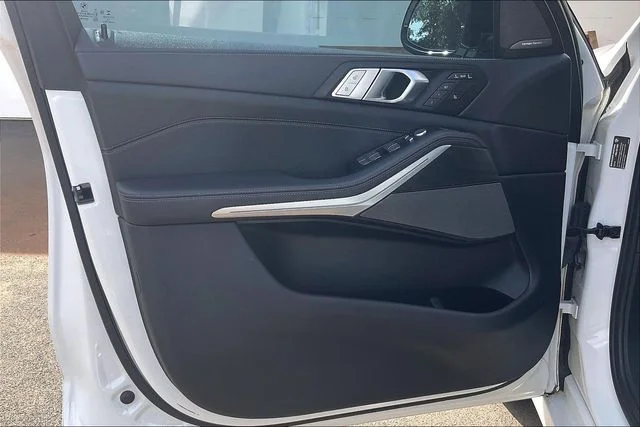 2022 BMW X7 40i - Photo 21