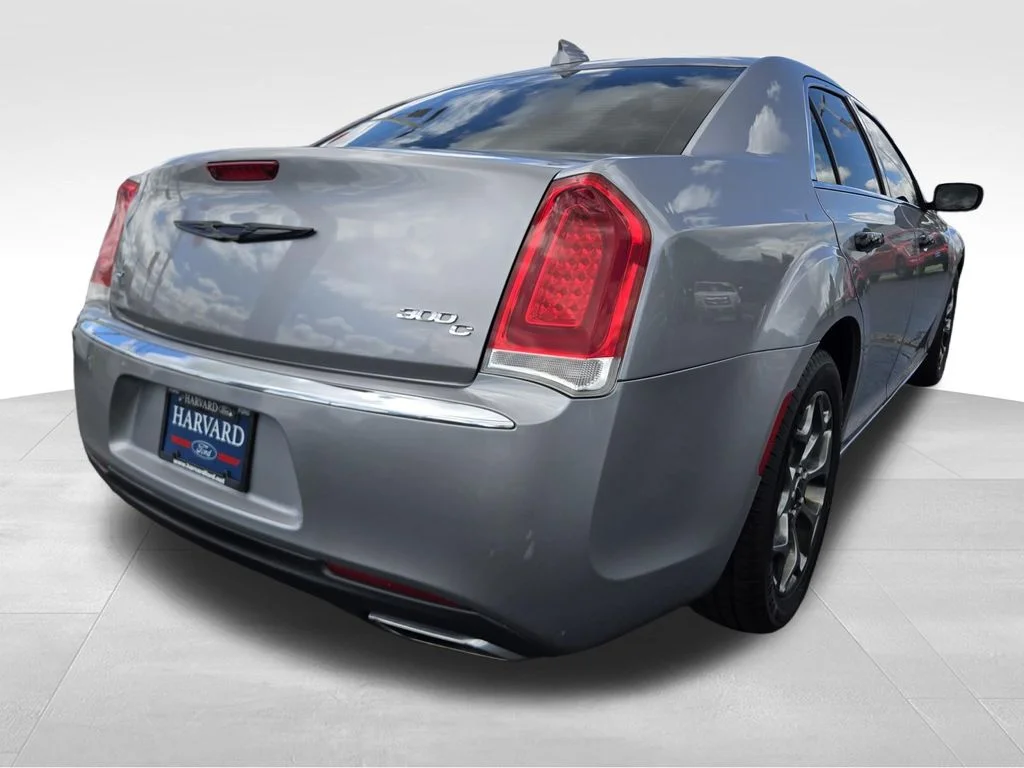 Used 2015 Billet Silver Metallic Clearcoat Chrysler C image 43