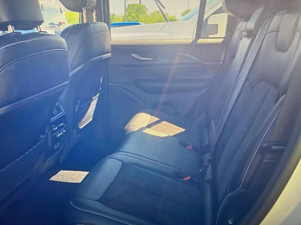 Used 2024 White Jeep Altitude X image 12