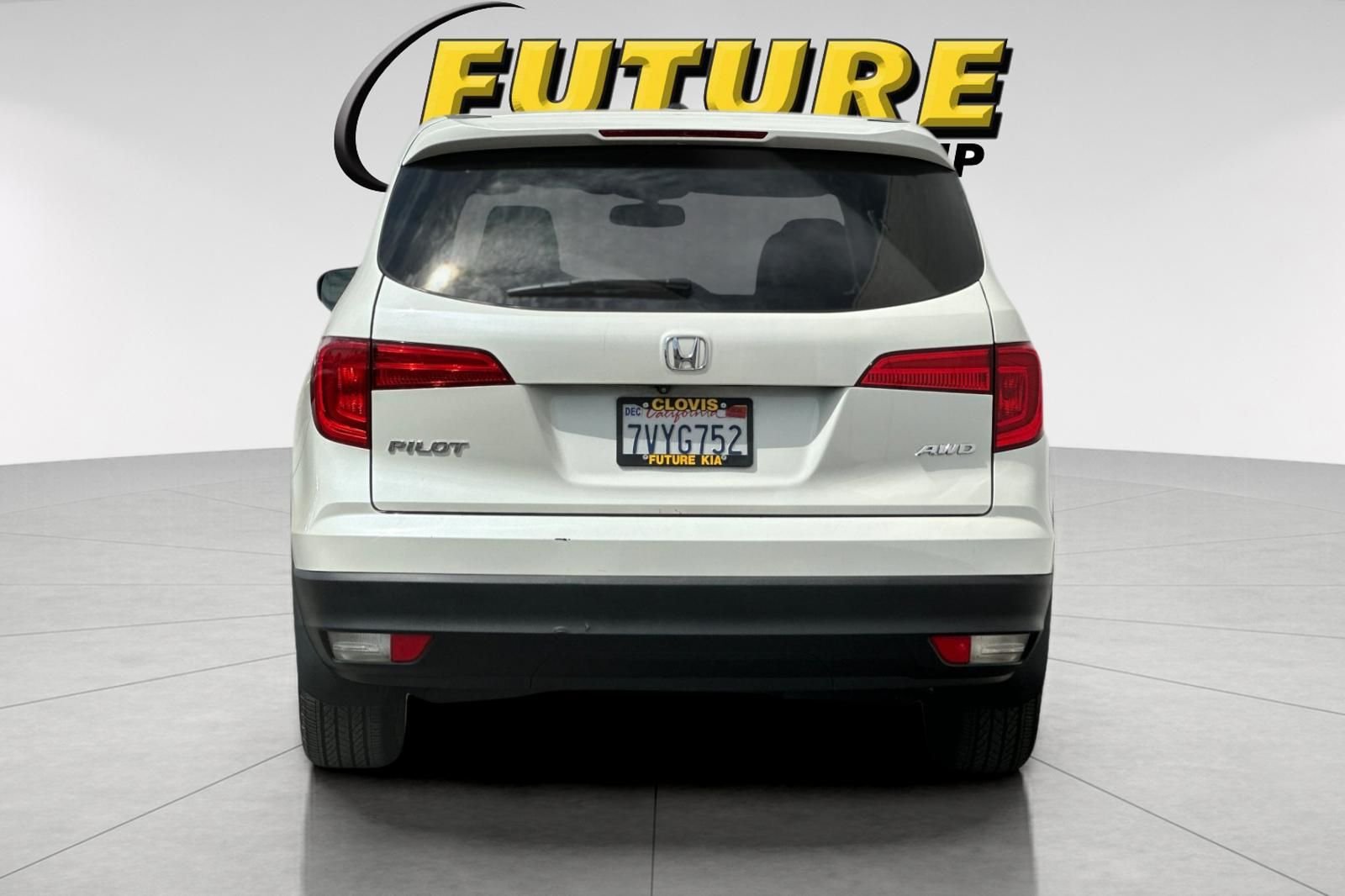 Used 2016 White Honda EX-L image 5