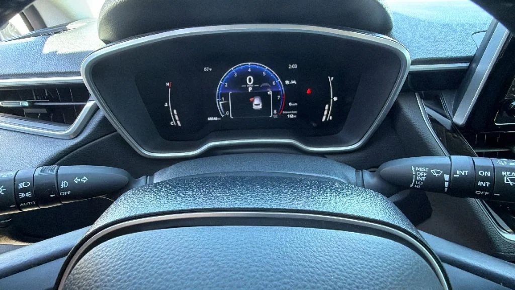Used 2023 Silver Toyota XLE image 21
