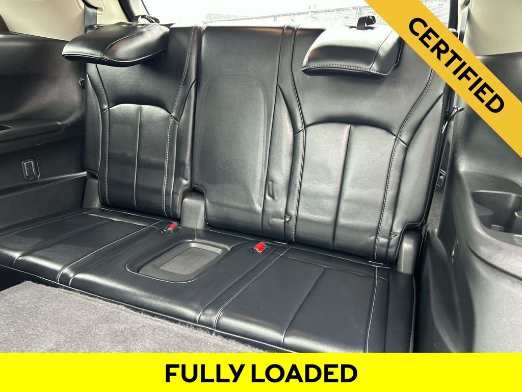 Certified Used 2023 Silver INFINITI LUXE image 12