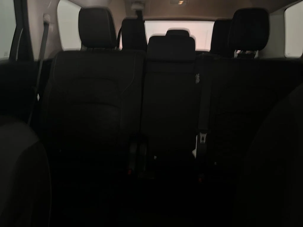 Used 2024 Gray Nissan S image 12