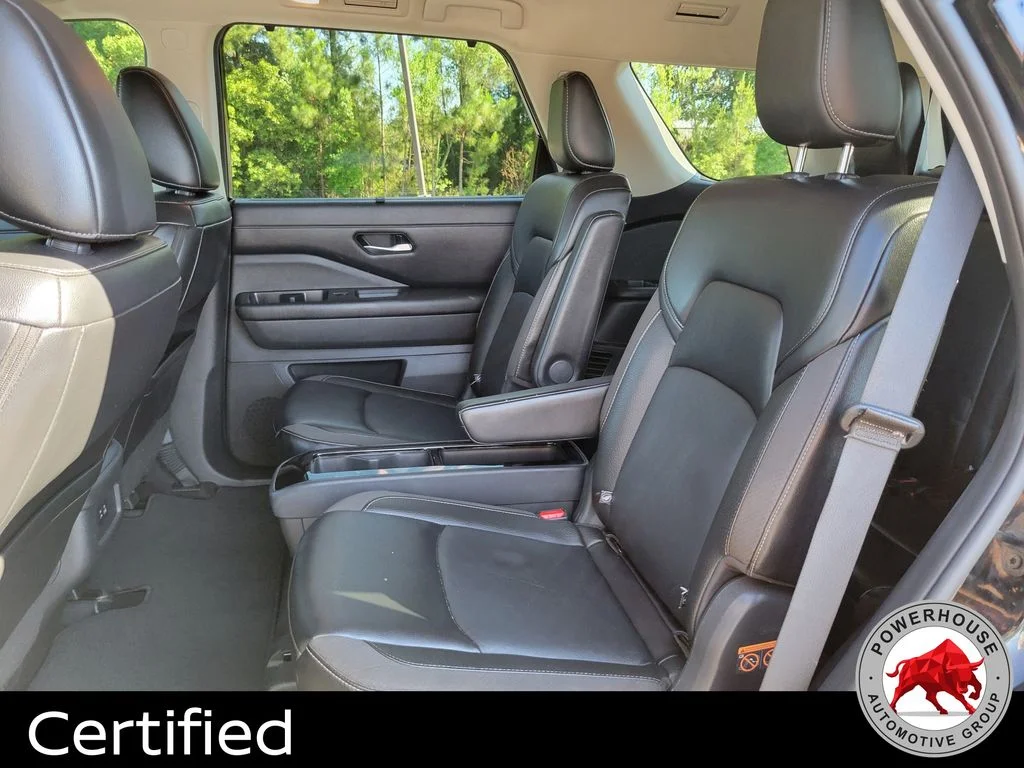Used 2024 Black Nissan SL image 15