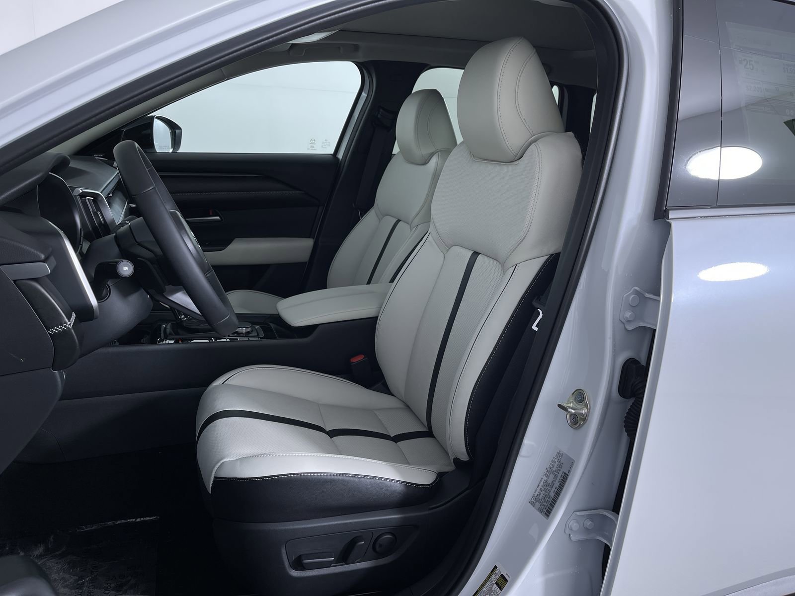 New 2026 Wind Chill Pearl Mazda 2.5 Turbo image 14