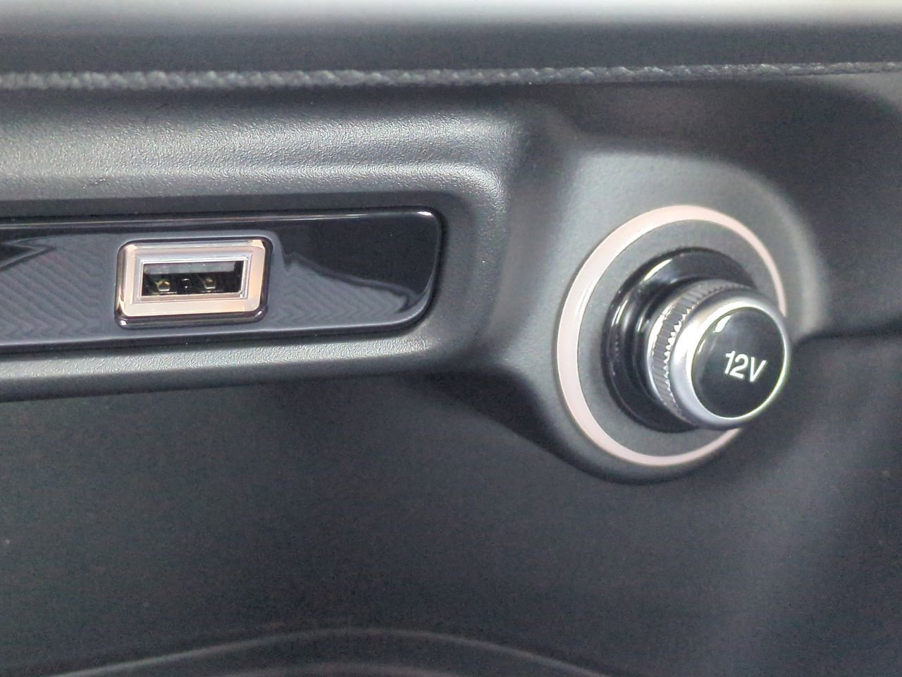 2025 Alfa Romeo Giulia Base - Photo 20