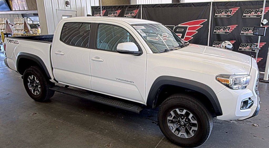 Used 2022 White Toyota TRD Off-Road image 5