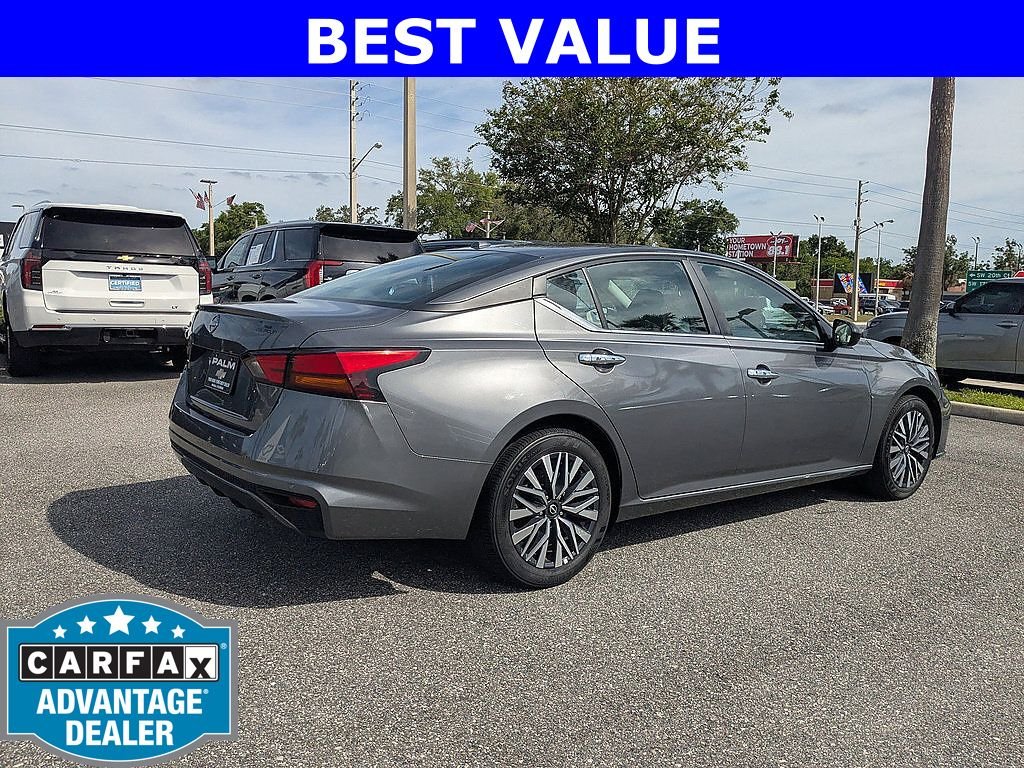 Used 2025 Gray Nissan 2.5 SV image 3