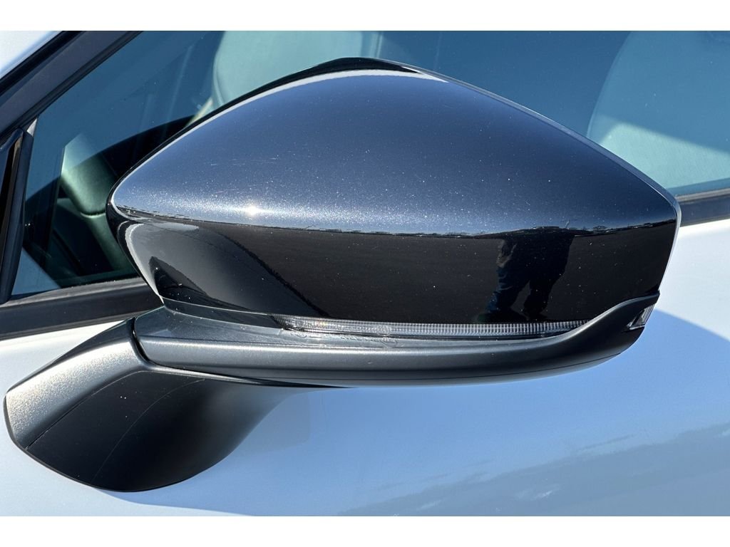 Certified Used 2025 Wind Chill Pearl Mazda 2.5 S Premium Plus Package image 10