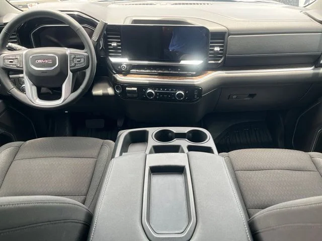 Used 2026 Silver GMC Elevation image 16
