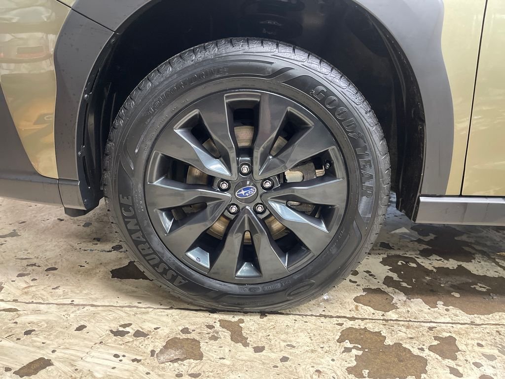 Used 2024 Brown Subaru Onyx Edition image 12