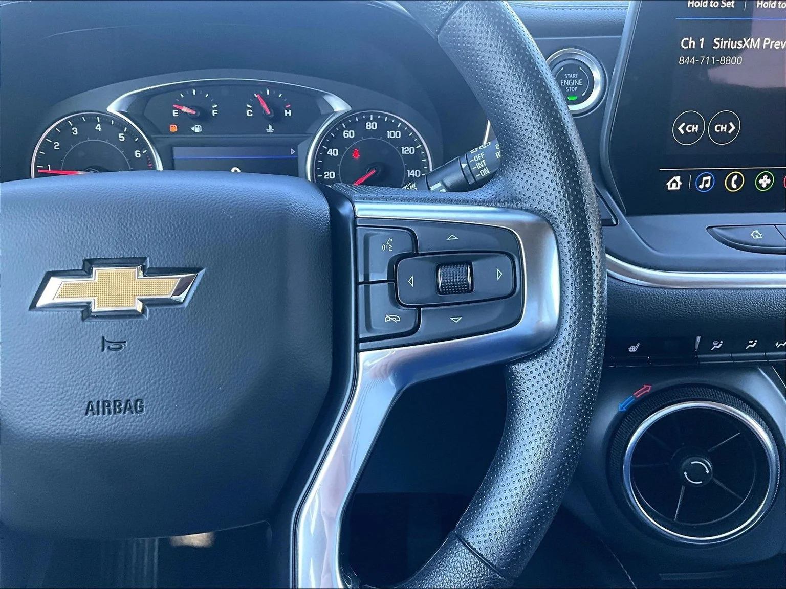 Used 2025 Black Chevrolet LT image 19
