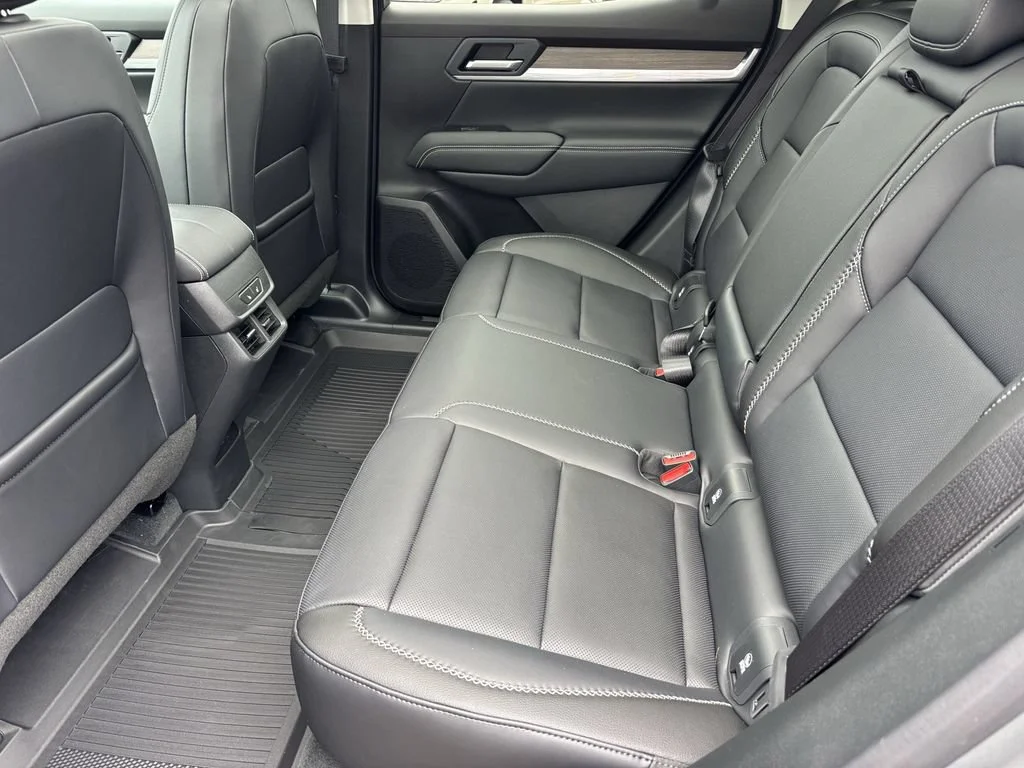 New 2027 Sterling Metallic GMC Denali image 14