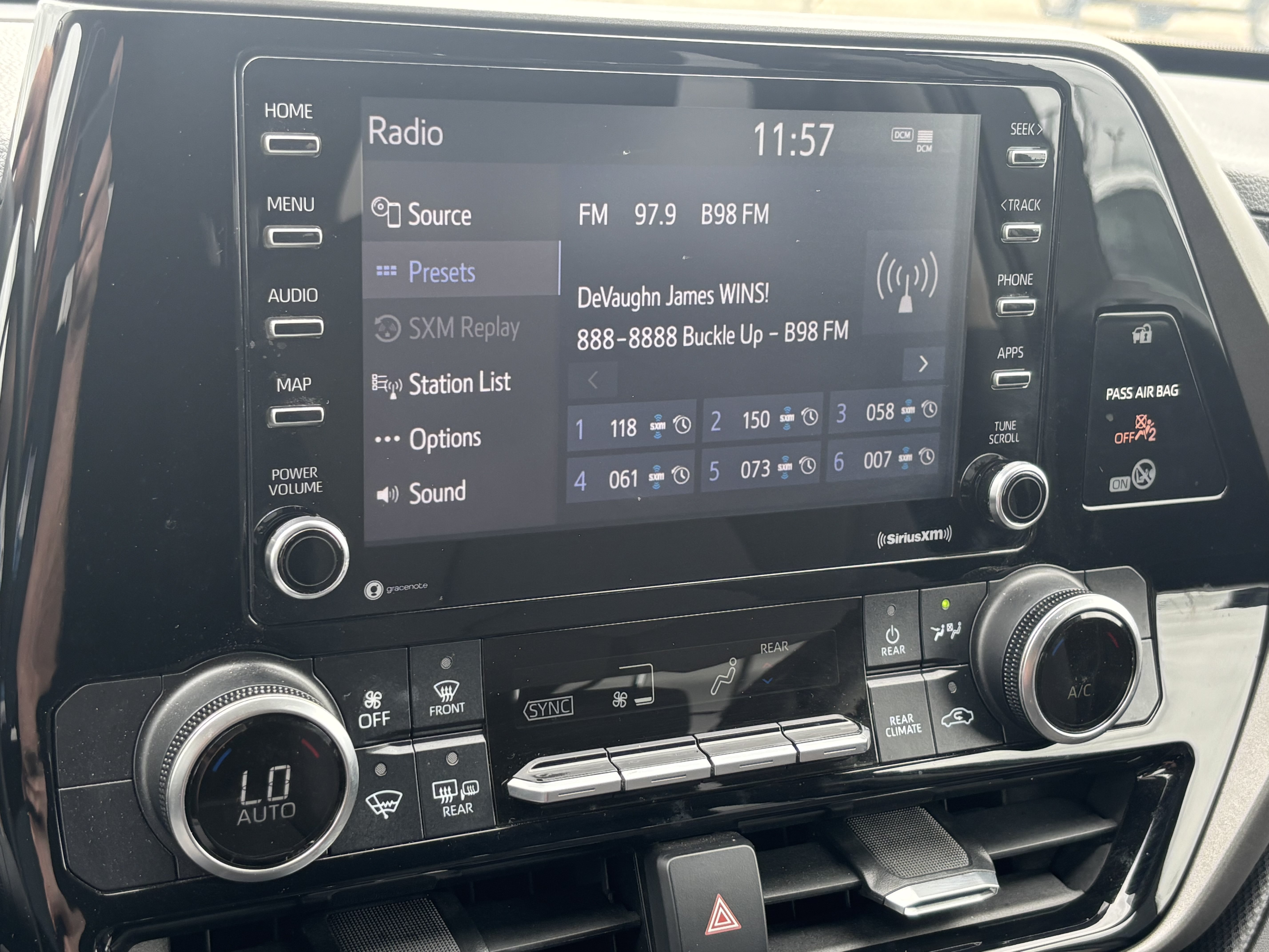 Used 2020 Magnetic Gray Metallic Toyota L image 11