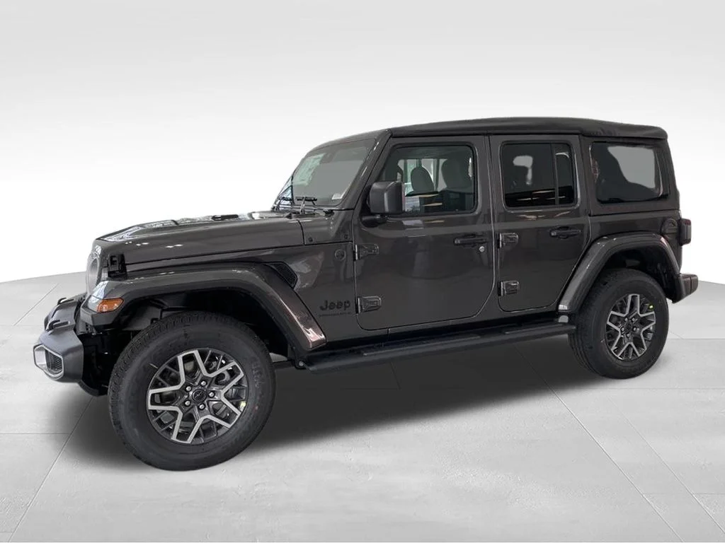 2025 Jeep Wrangler 4-Door Sahara - Photo 11