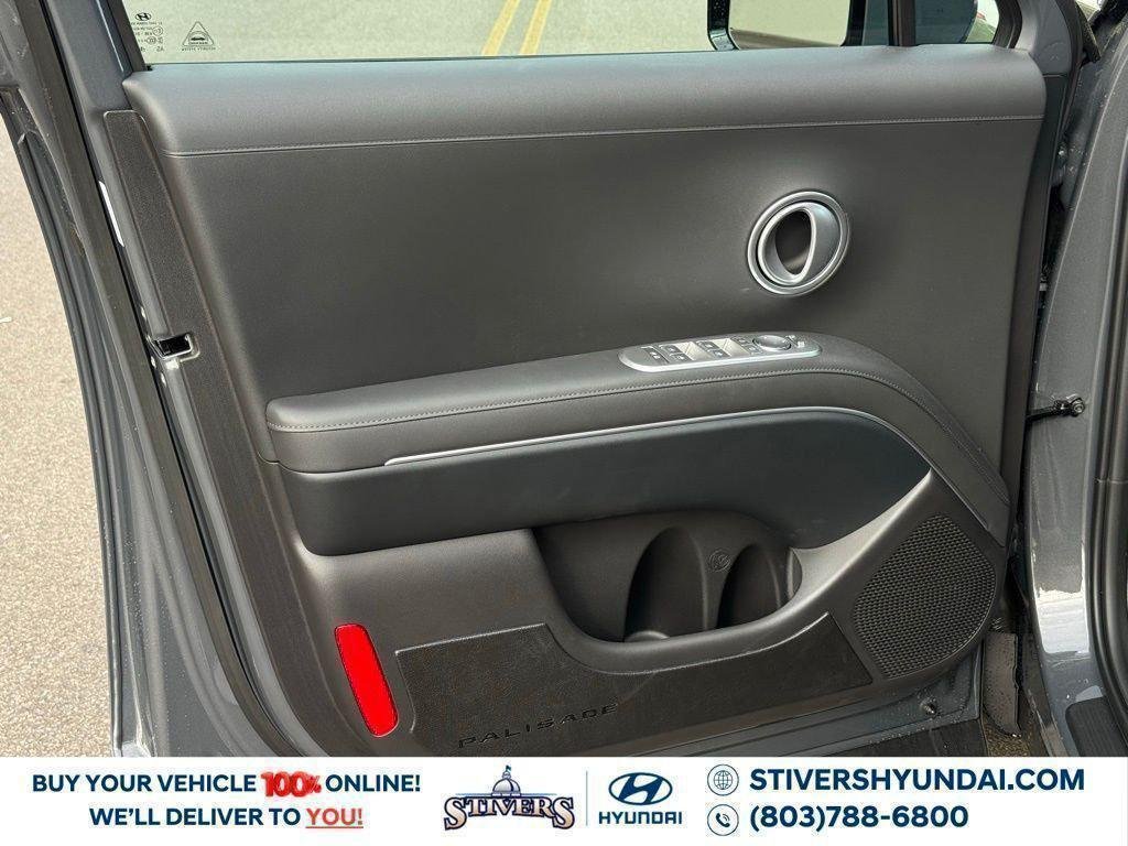 New 2026 Gray Hyundai SE FWD image 24