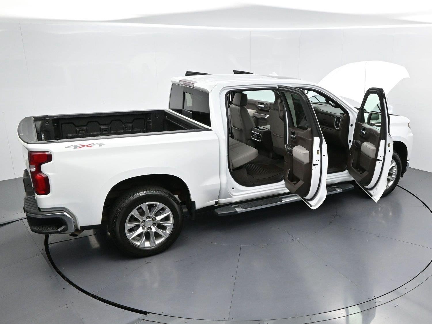 Used 2021 SUMMIT WHITE Chevrolet LTZ image 40
