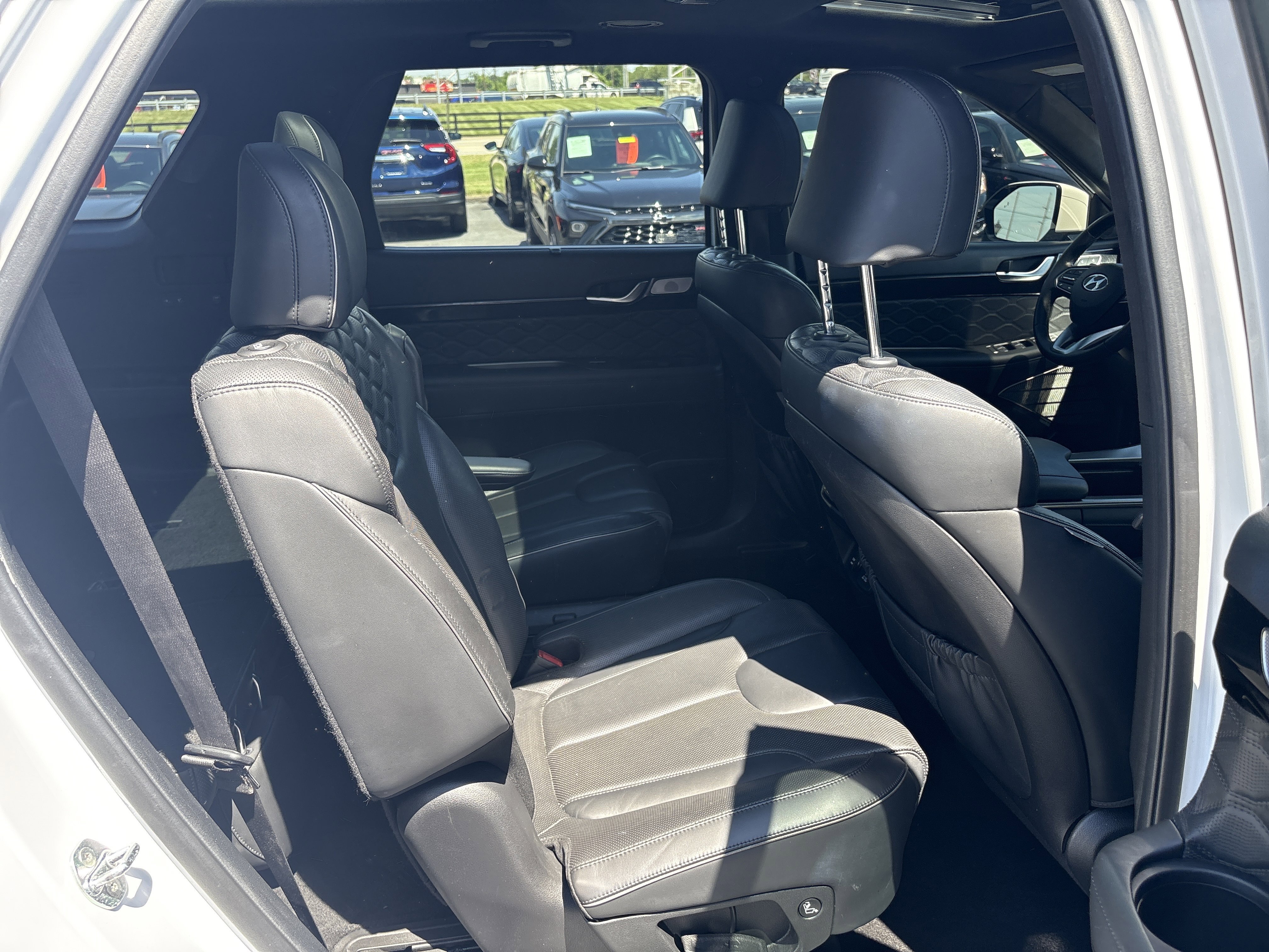 Used 2020 Hyper White Hyundai Limited image 28
