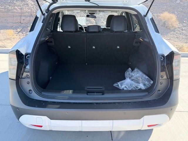 2026 Nissan KICKS SR - Photo 28
