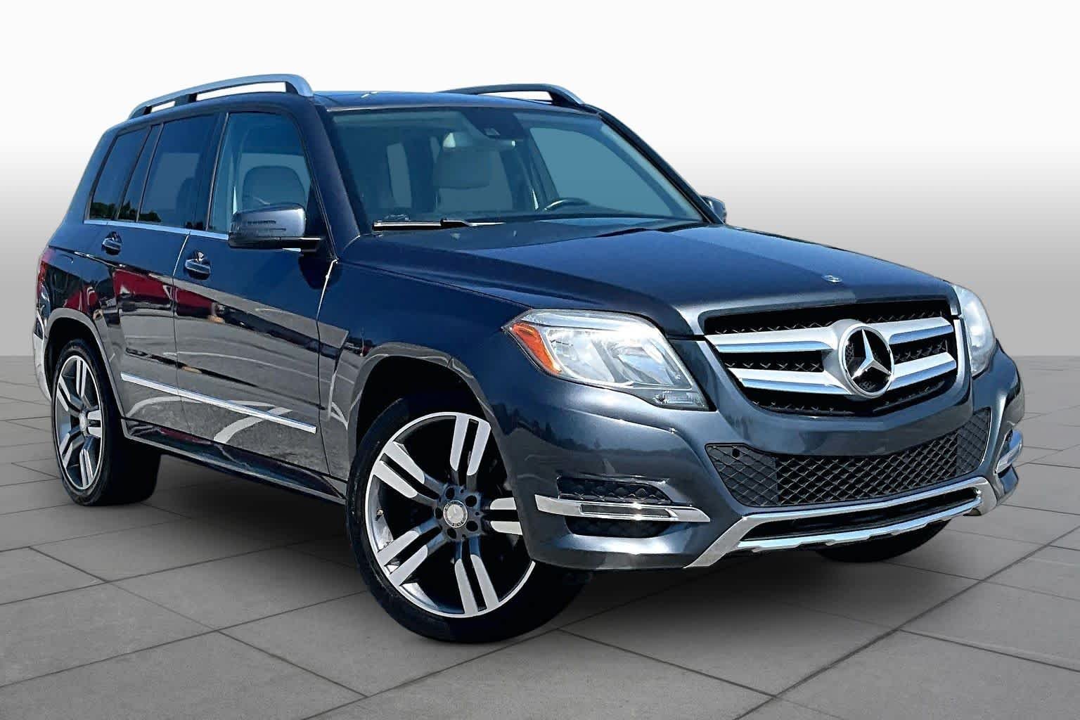 Used 2015 Steel Gray Metallic Mercedes-Benz GLK 350 image 3