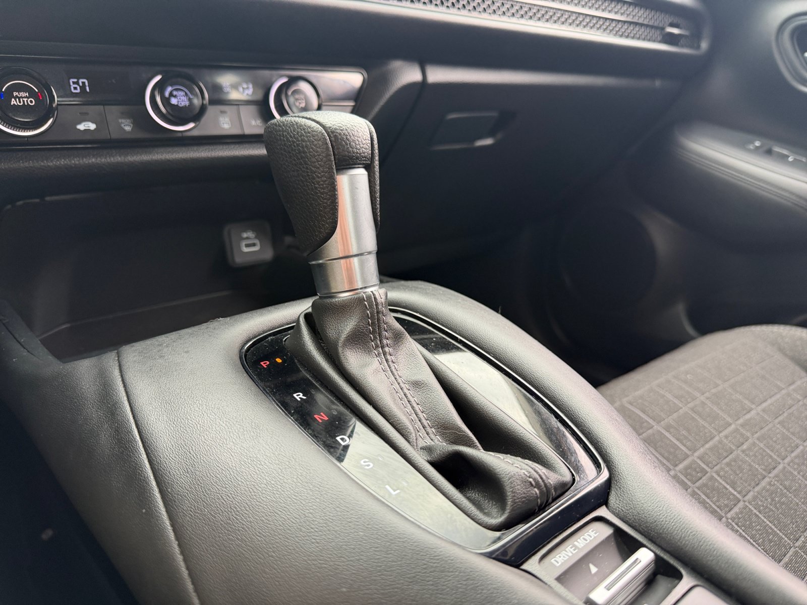 2024 Honda HR-V LX - Photo 21
