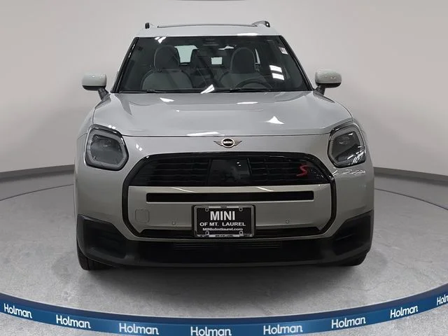Used 2026 Silver MINI Signature Plus image 3