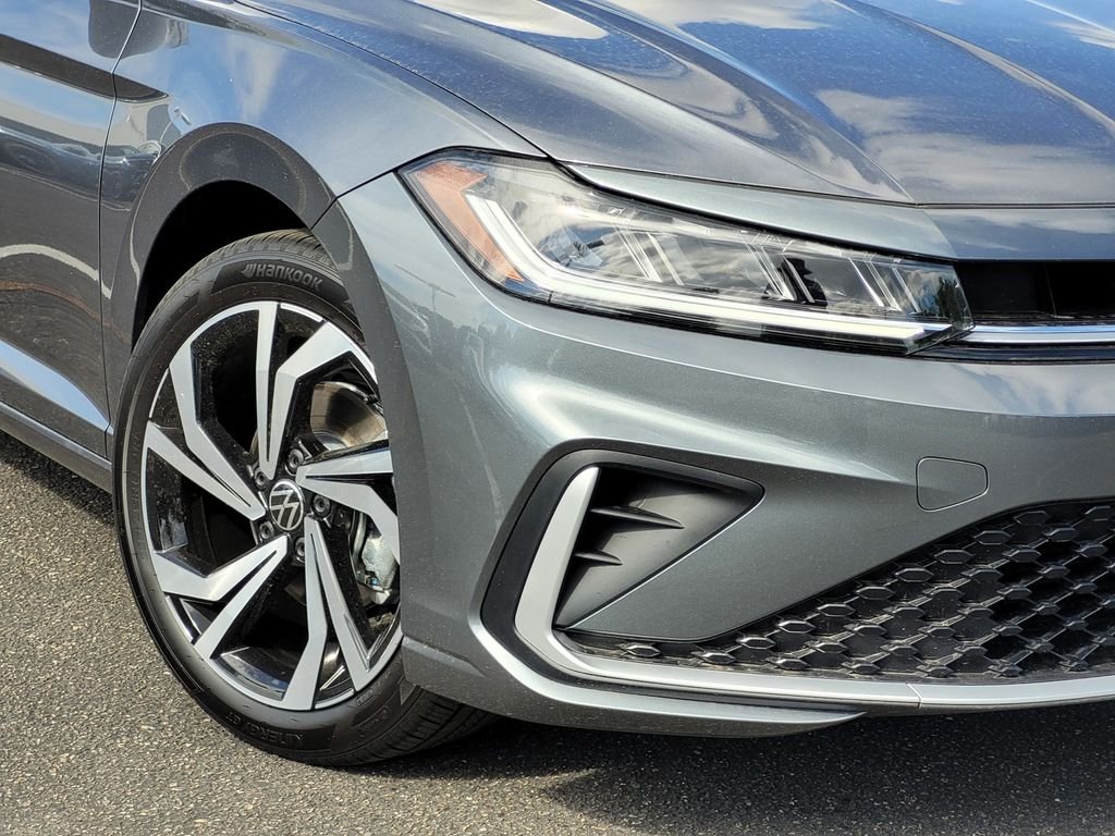 New 2026 Gray Volkswagen 1.5T SEL image 3