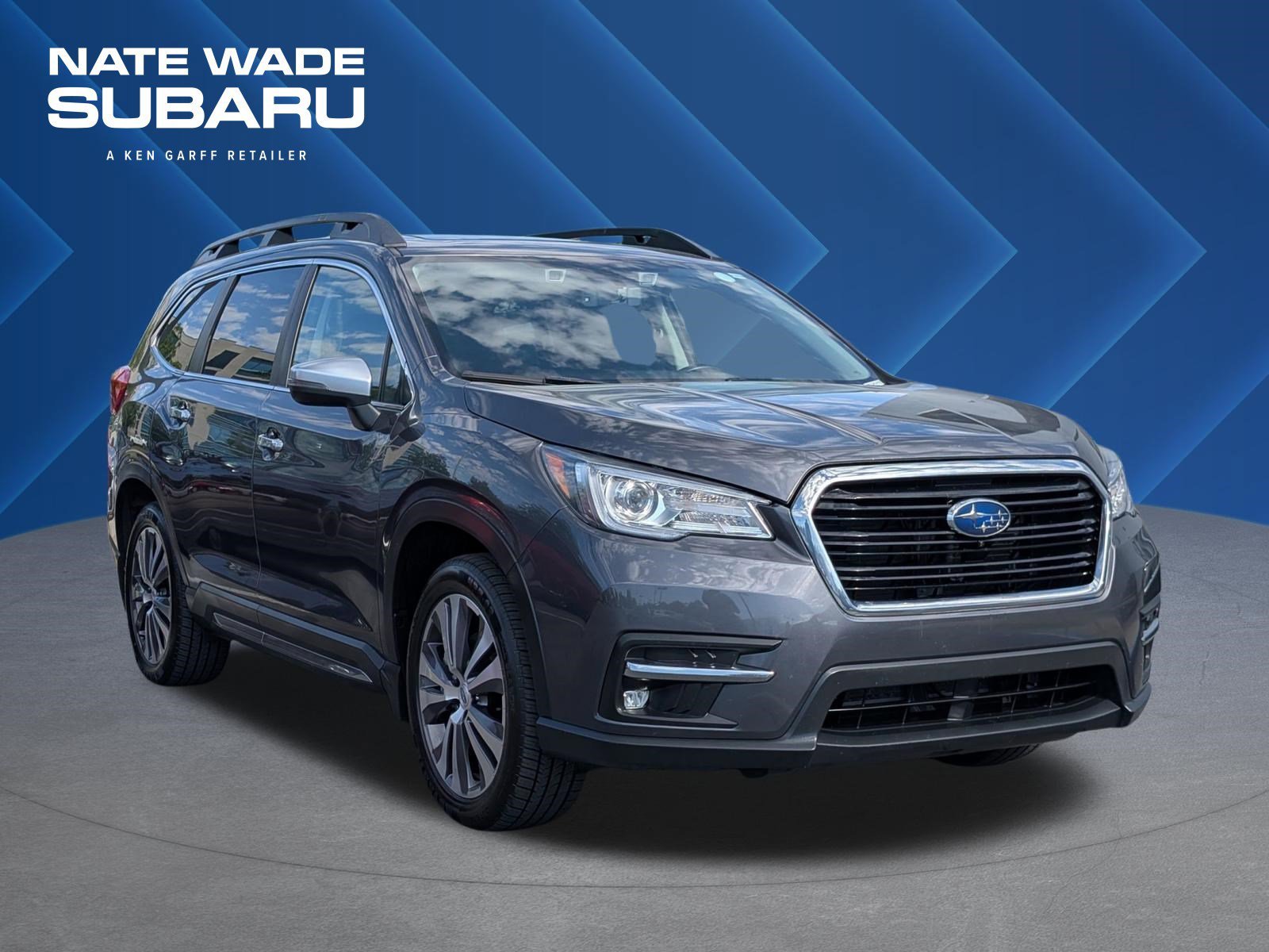 2022 Subaru Ascent Touring's photo