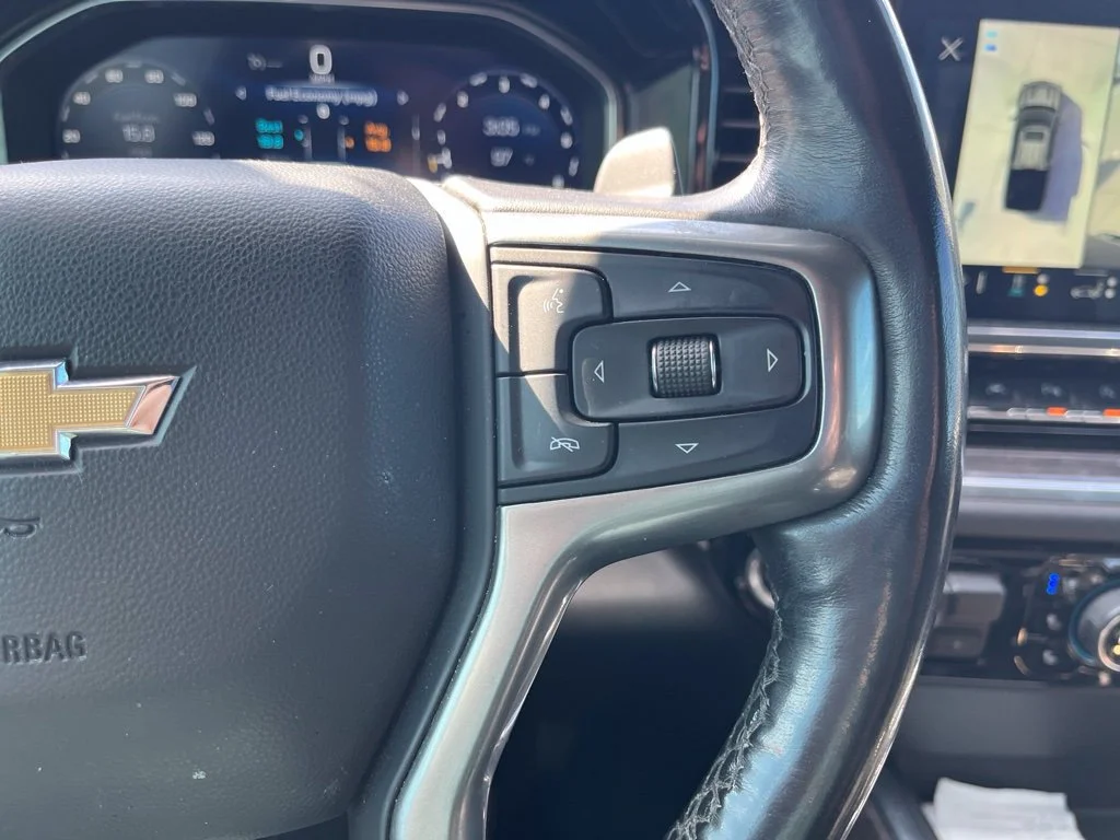 Used 2022 BLACK Chevrolet LTZ image 16