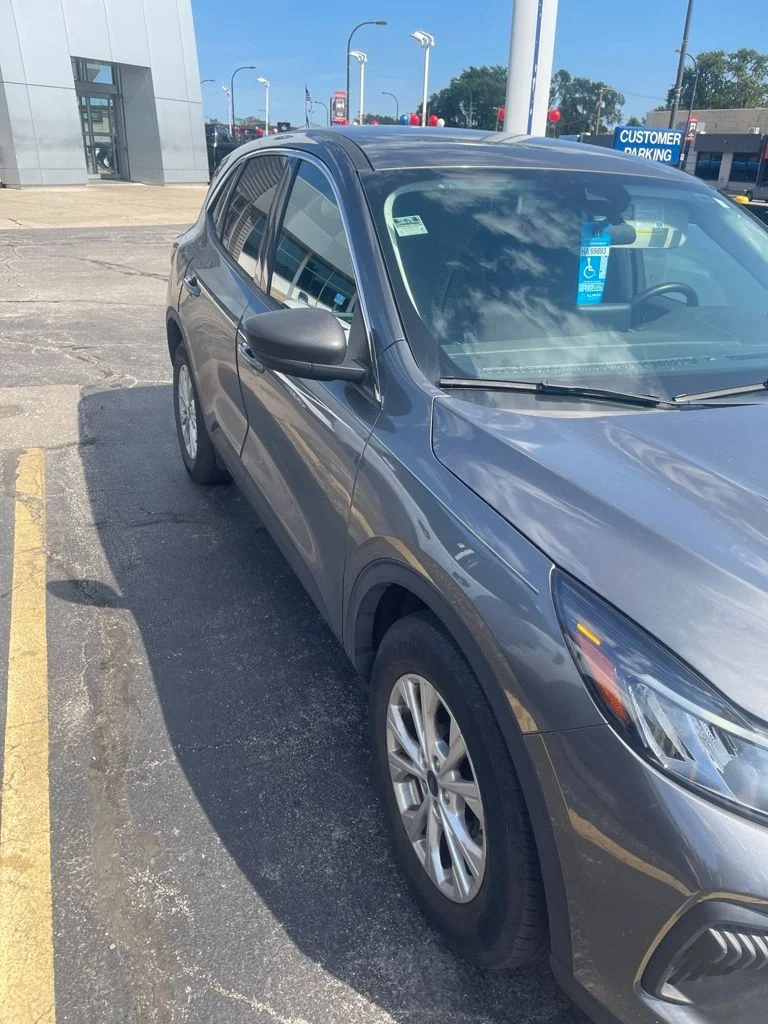 Used 2023 Gray Ford Active image 2