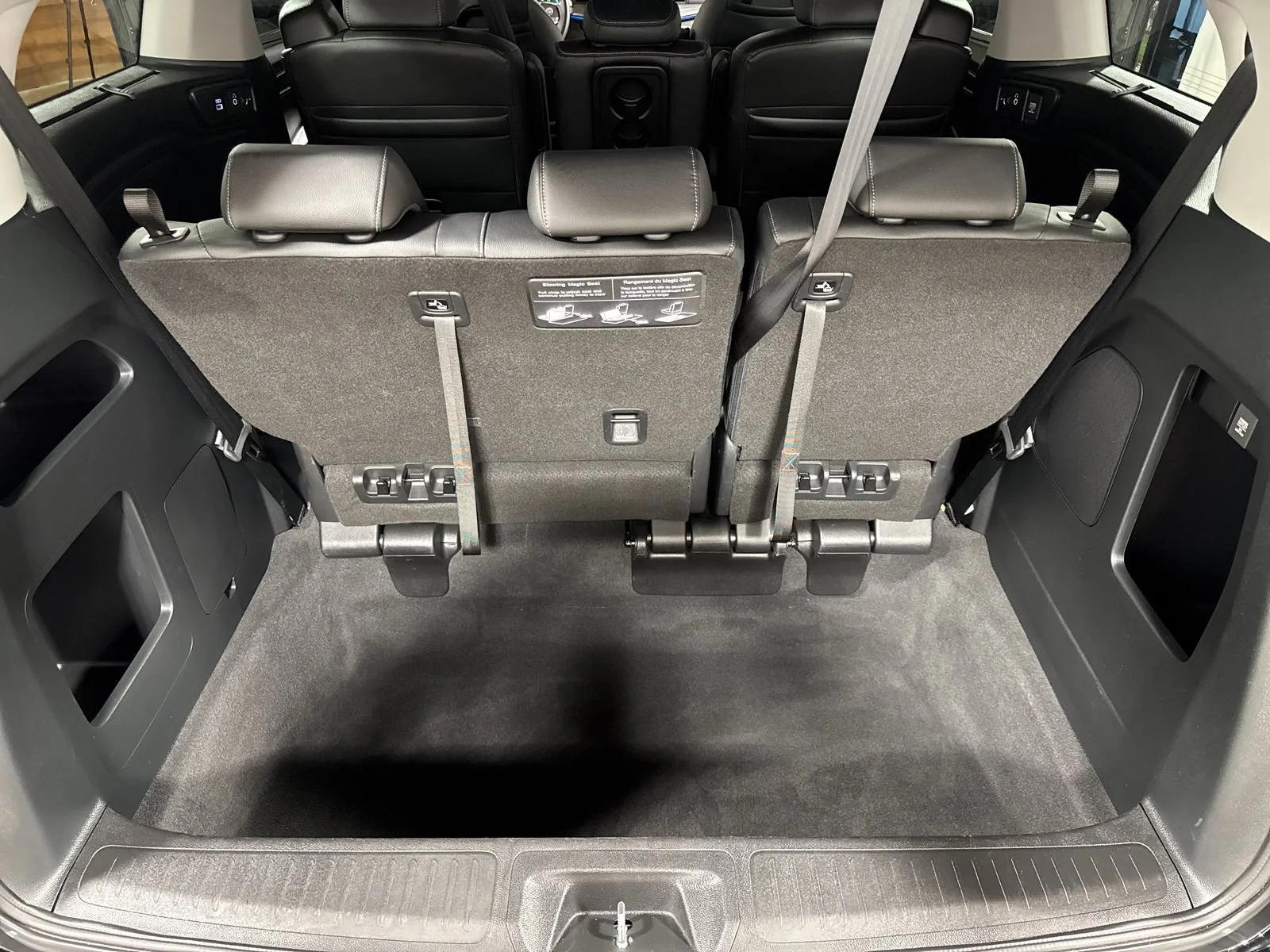 2023 Honda Odyssey Touring - Photo 58