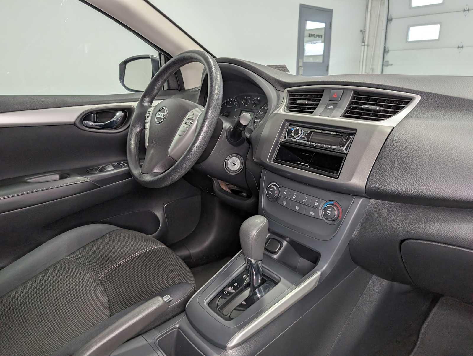 Used 2017 Brilliant Silver Nissan S image 37